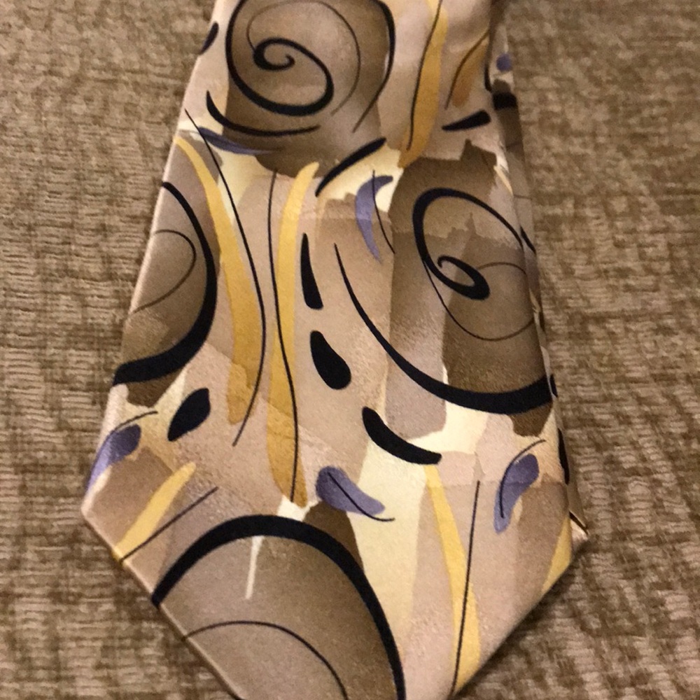 J. Garcia modern furniture silk tie - Picture 2 of 4